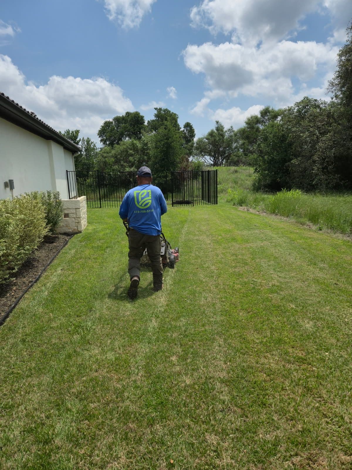 Expert Lawn Care in Georgetown TX image
