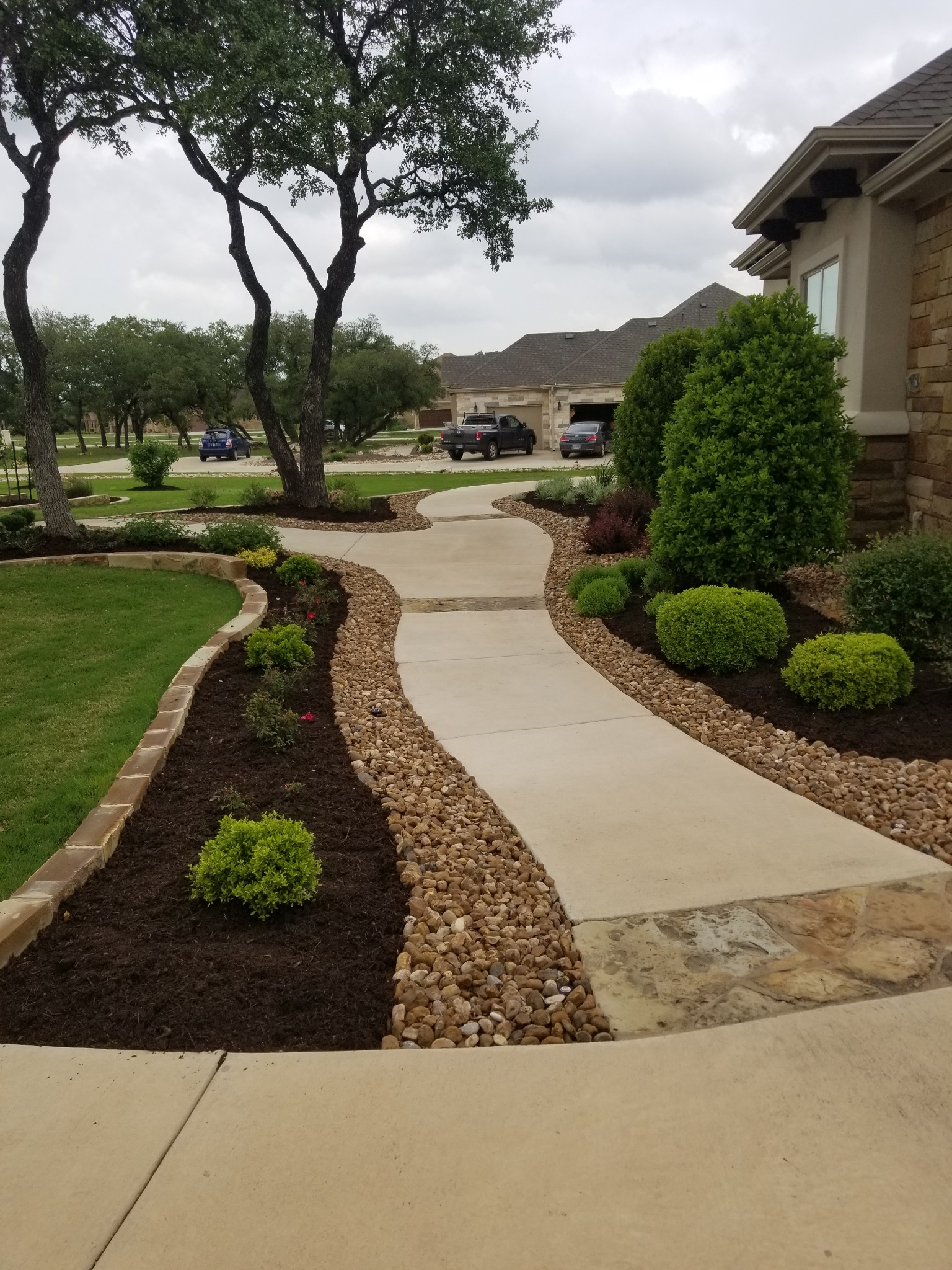 A second view of the freshly mulched Georgetown flowerbeds